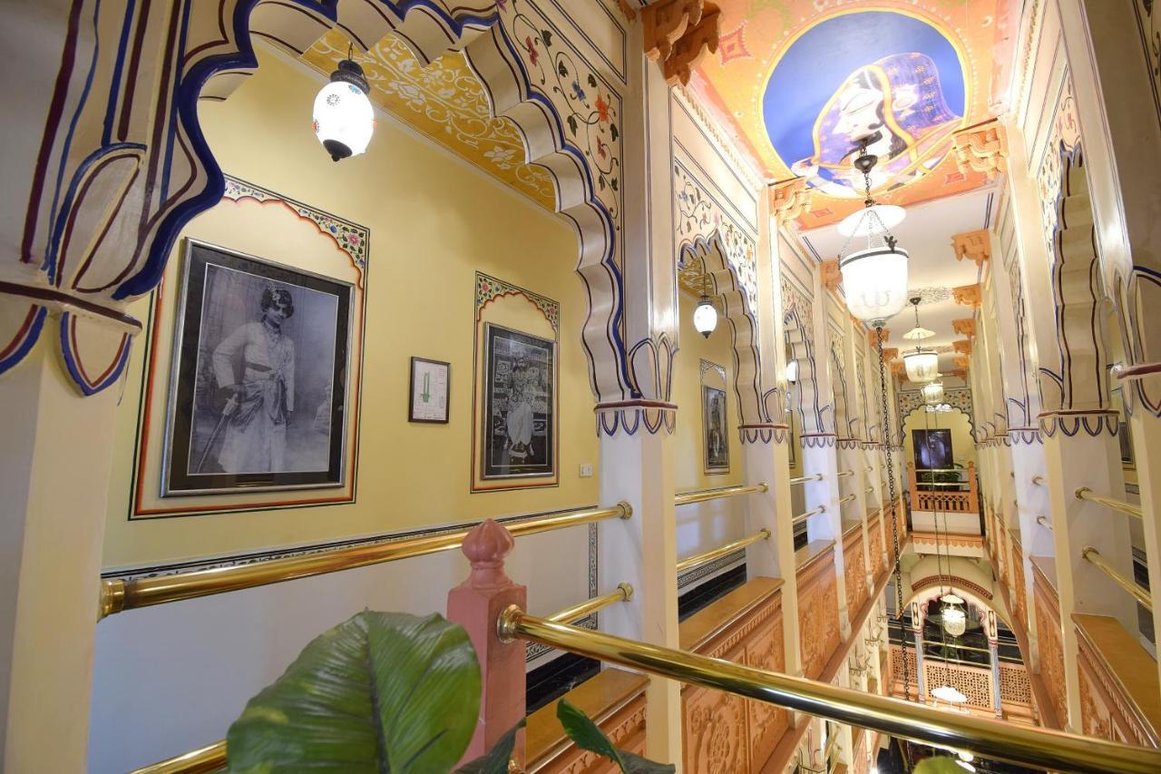 Umaid Mahal - A Heritage Style Boutique Hotel Джайпур Екстериор снимка